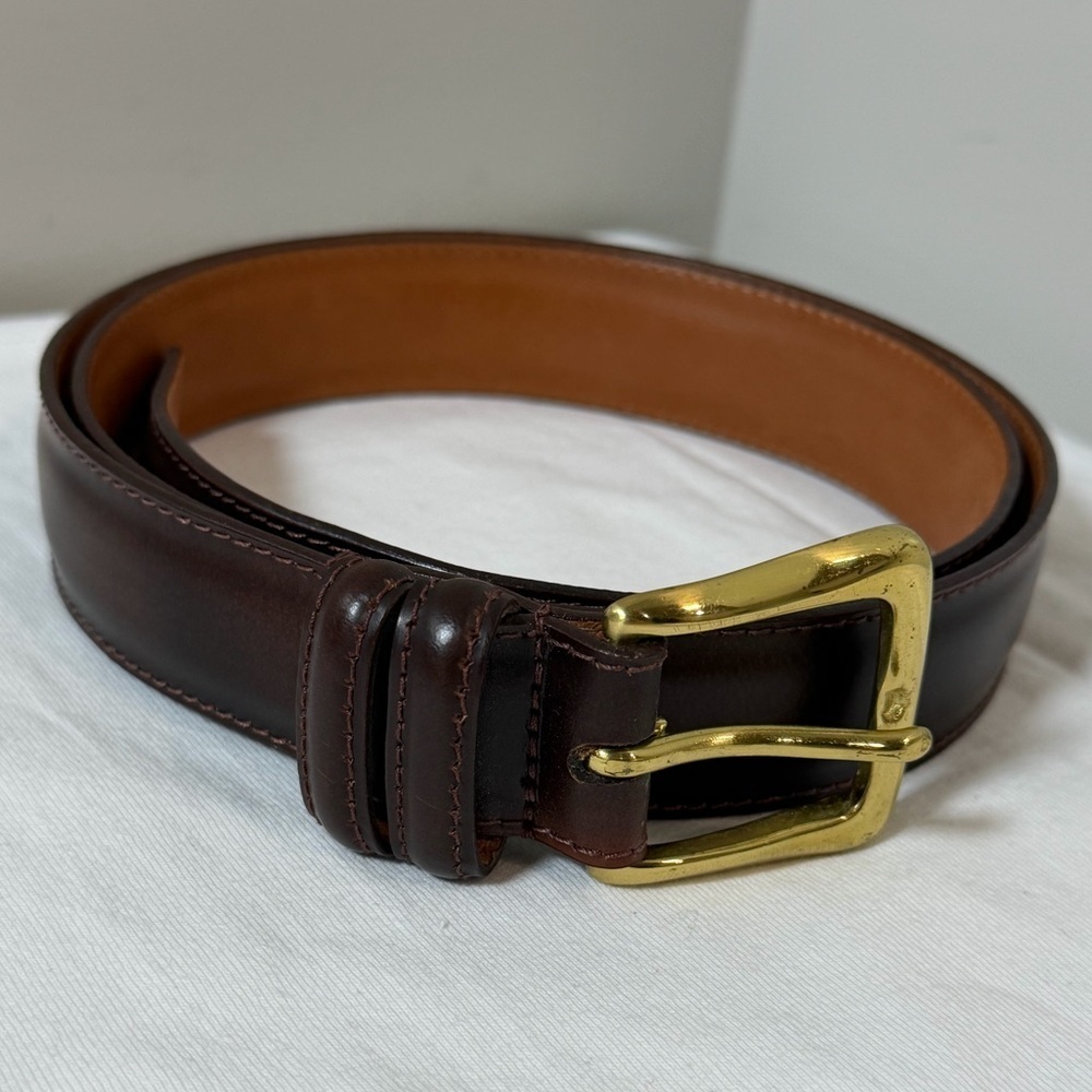 Jhane Barnes Size 34 Dark Brown Genuine Leather Belt with Gold Buckle Canada